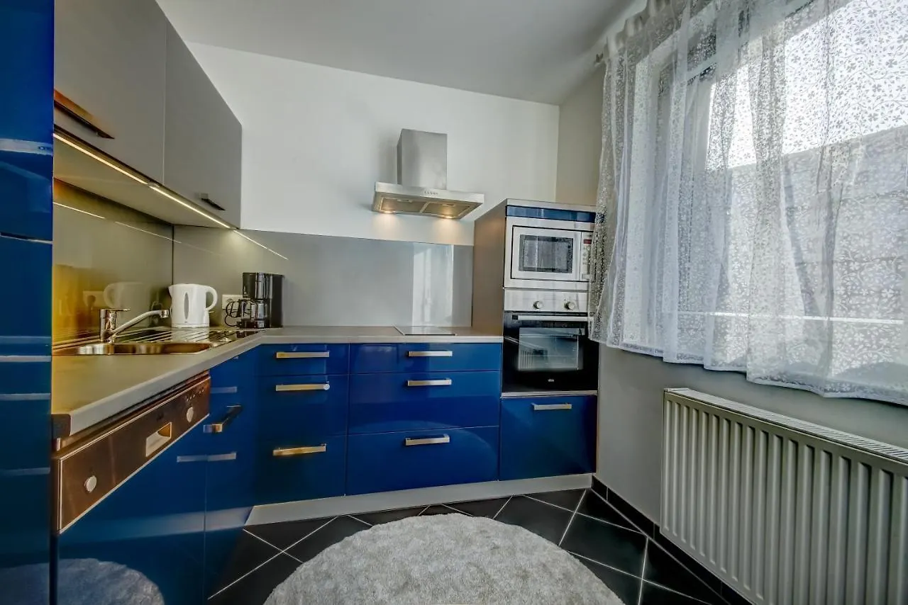 Ferienwohnung Carin Deluxe I Wien Apartment