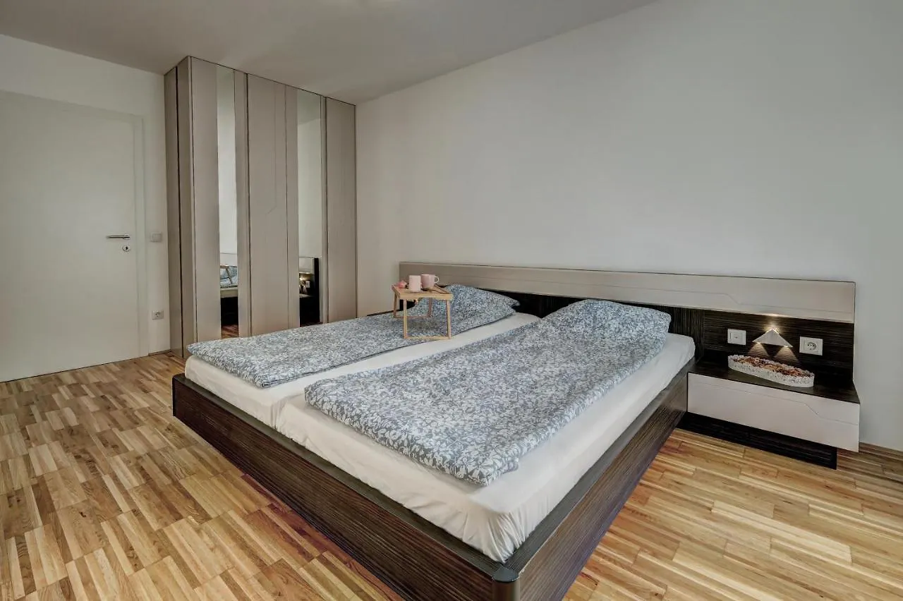 Ferienwohnung Carin Deluxe I Wien Österreich