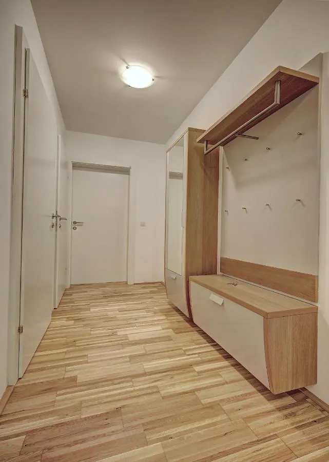 Ferienwohnung Carin Deluxe I Wien Apartment